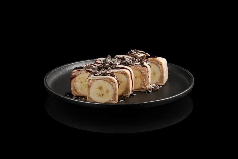 Сладкий ролл шоколадный