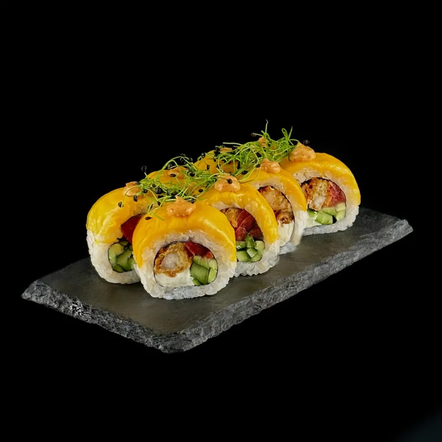 Запеченный с сырным цыпленком